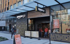 Amazon_Go_in_Seattle,_December_2016.jpg